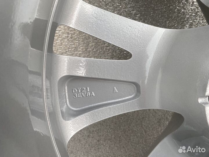 Диски Infiniti r20 3EV8A