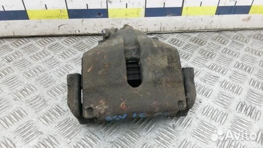 Суппорт тормозной передний правый volkswagen sciro