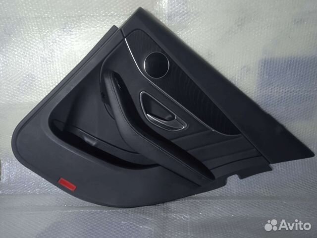 Обшивка двери задней правой Mercedes-Benz GLC C253