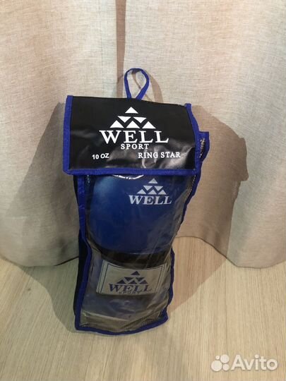 Боксерские перчатки