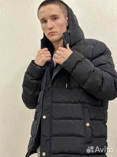 Пуховик Prada, куртка Prada