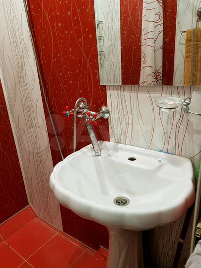 2-к. квартира, 38 м², 3/5 эт.