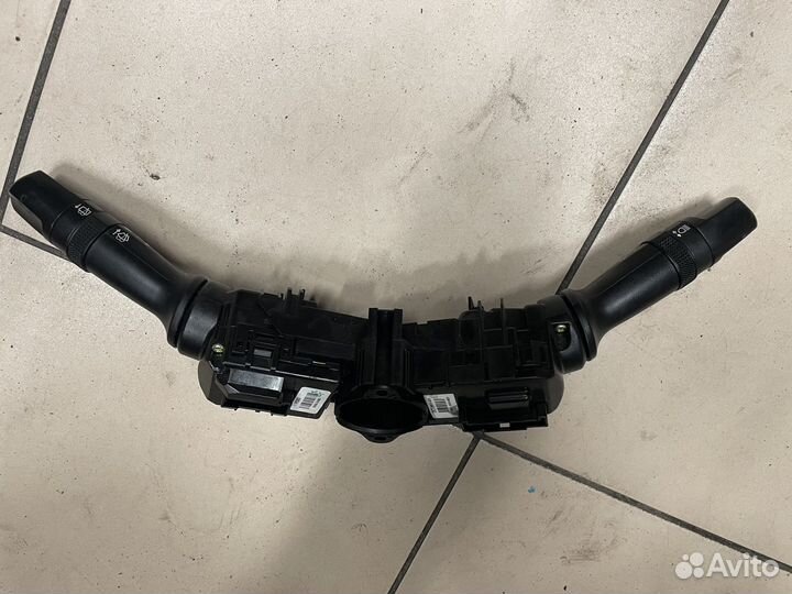 Подрулевой переключатель Hyundai I30 934202L011