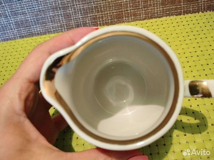 Молочник Дулево Роза на зелёном