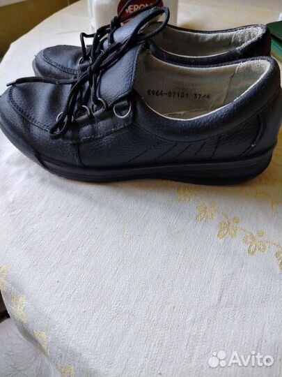 Рабочая обувь женская 37 размер