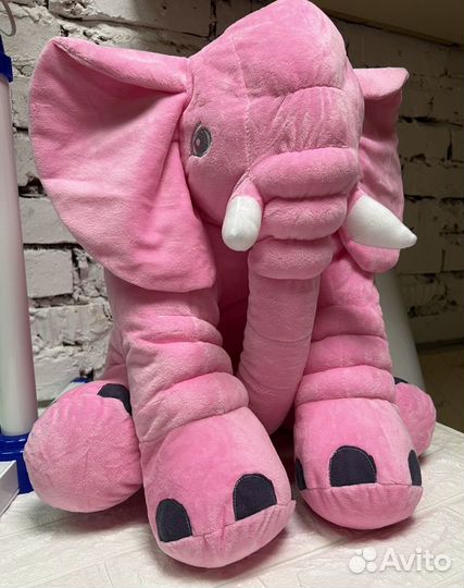 Большая игрушка - подушка с мягким пледом Слон