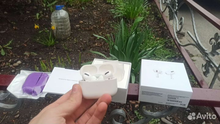 AirPods pro Premium