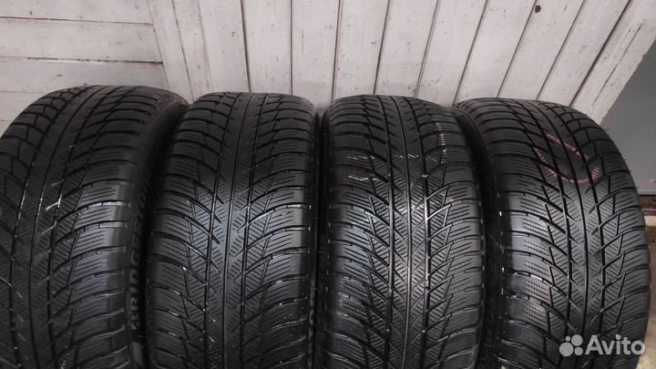 Bridgestone Blizzak LM-001 225/50 R17 98H