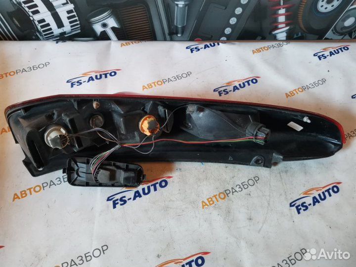 Стоп-сигнал задний правый Ford Fiesta MK5 1.4 fxja