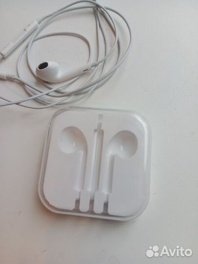 Наушники earpods