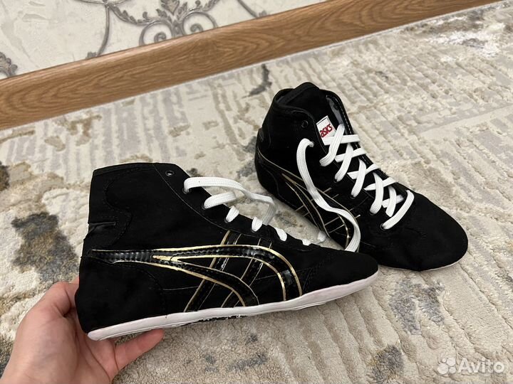 Борцовки asics tiger