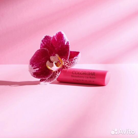 Colorbar Strawberry Lip Balm SPF 15 Бальзам для гу