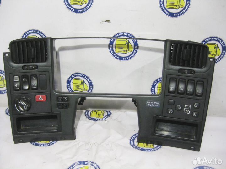 Накладка панели приборов 1728037 scania, P,G,R,T