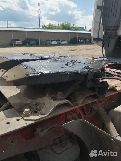 Седло на тягач Iveco