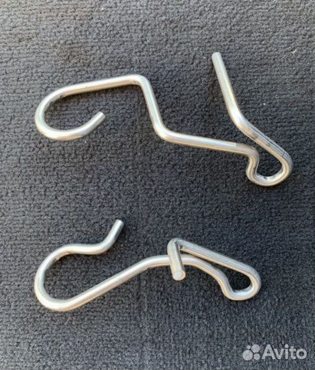 Комплект крюков тросика ручника LR