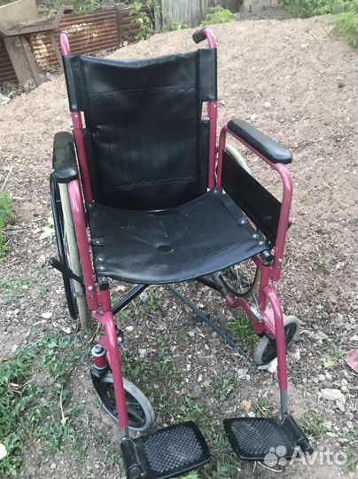 Коляска инвалидная
