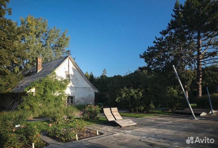 Шезлонг садовый. Лежак дачный