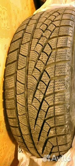 Pirelli Winter Sottozero 210 215/55 R18 95H