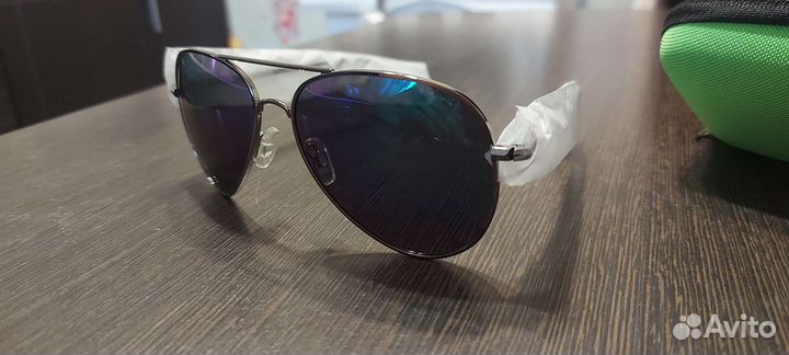 Солнечные очки polaroid