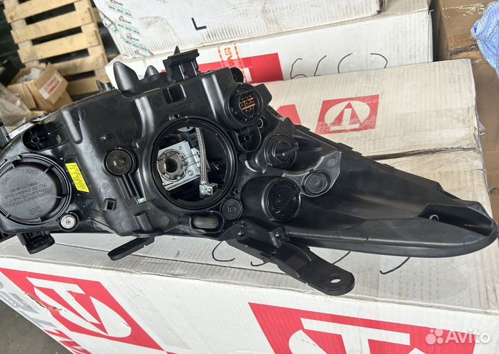 Фара Левая santa FE 12 Hyundai / KIA