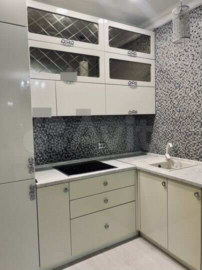 2-к. квартира, 56 м², 4/14 эт.