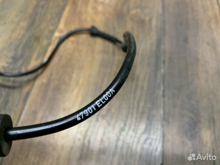 Nissan Tiida Датчик ABS задний левый и правый