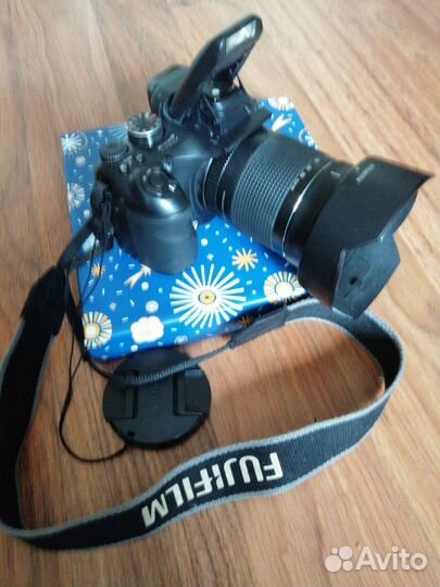 Цифровой фотоаппарат fujifilm Finepix S100