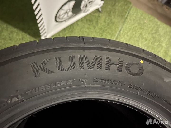 Kumho Ecsta PS71 245/35 R19 93Y