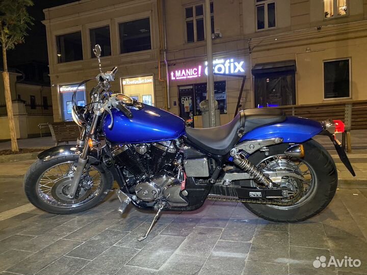 Honda VT400 shadow slasher