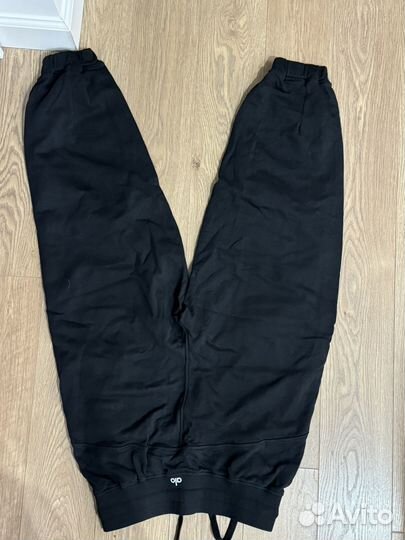 Штаны спортивные Alo Yoga