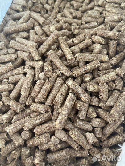 Кукурузный наполнитель для животных 4 кг/8 л