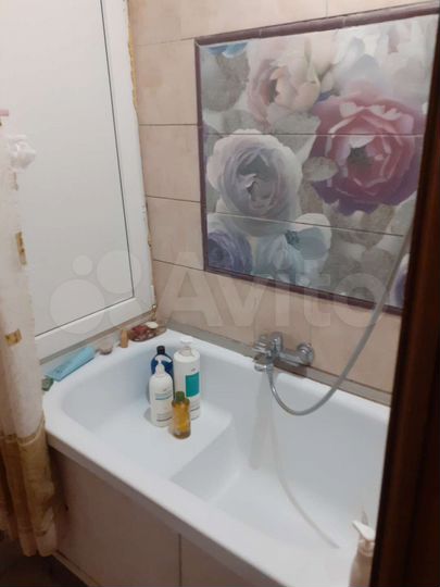 Комната 10,2 м² в 4-к., 8/9 эт.