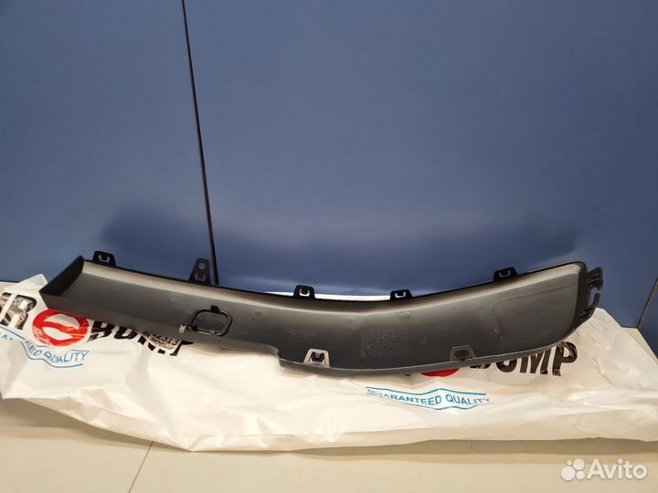 Накладка переднего бампера правая Renault Megane 2 2003-2009
