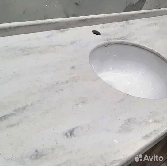 Столешница для ванной и кухни из искуственного кам