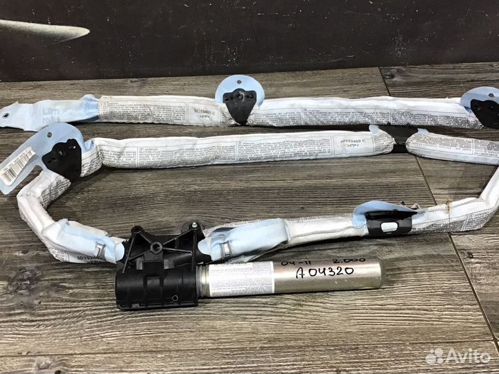 Шторка безопасности левая Ауди А6 Ц6 sedan