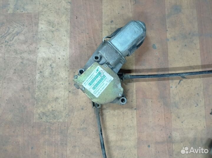 Стеклоподъёмники передние на Ваз 2110