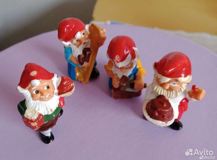 Игрушки киндер сюрприз