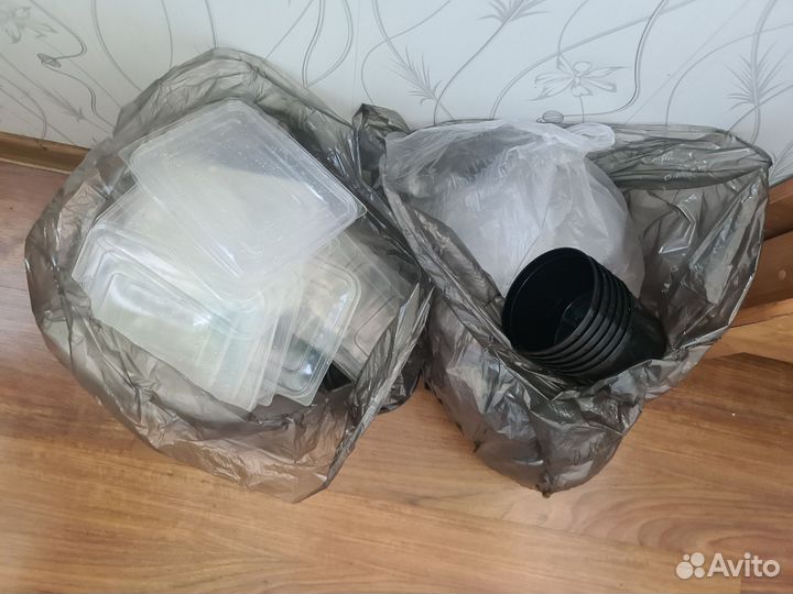 Ячейки,одноразовые контейнеры,банки для рассады