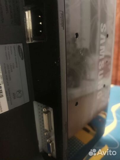 Монитор samsung syncmaster P2250