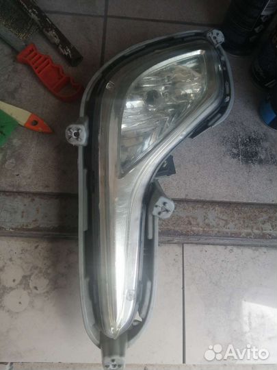 Туманка на Киа рио