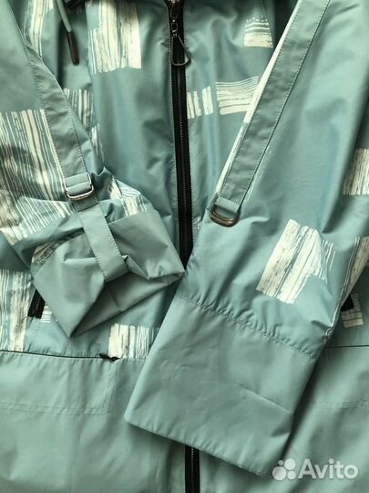 Ветровка 52-54 женская