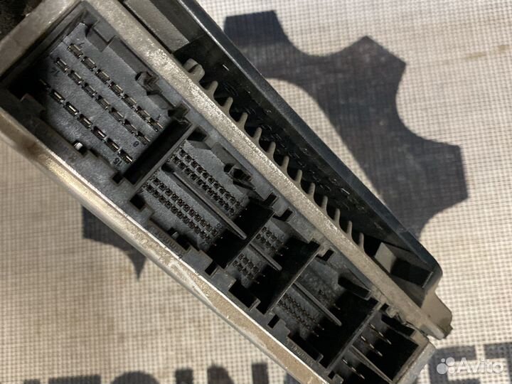 Блок управления двигателем Mercedes A0265456632