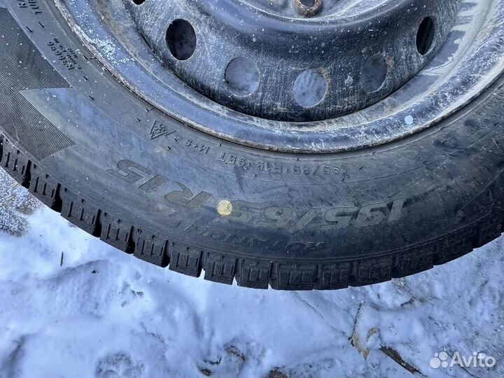 Pirelli Ice Zero 195/65 R15