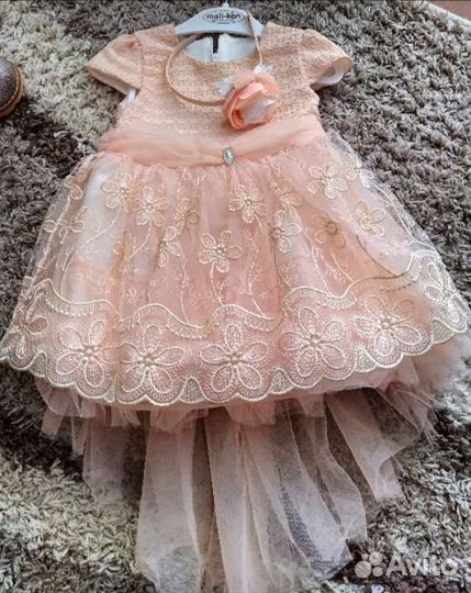 Вечернее платье