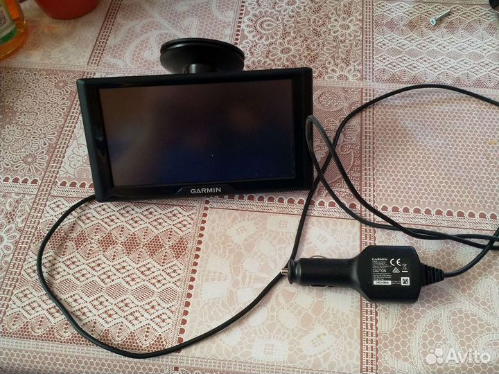 Навигатор Garmin Drive 61