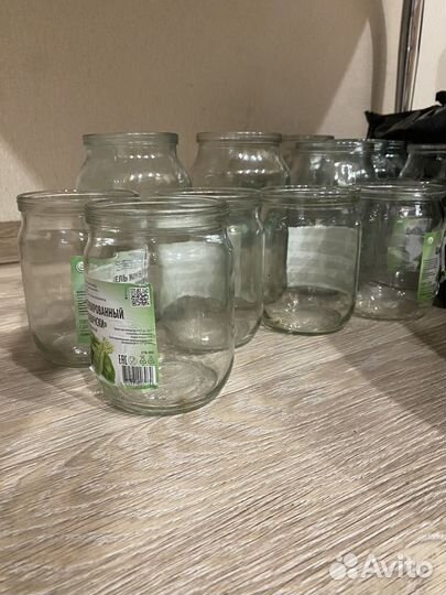 Банка стеклянная 0,5 (25р) и 1л(35р)