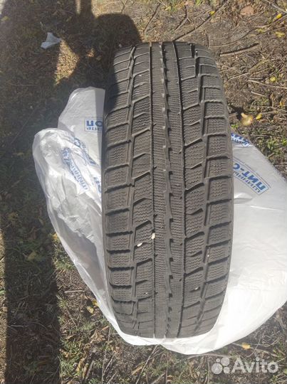 Dunlop Graspic DS2 185/65 R15 и 185/65 R15