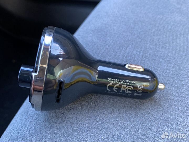 Bluetooth FM адаптер в авто