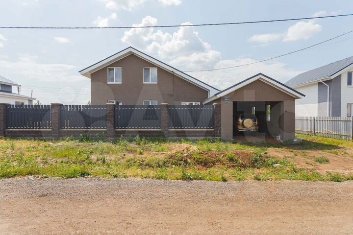 Дом 145 м² на участке 6 сот.