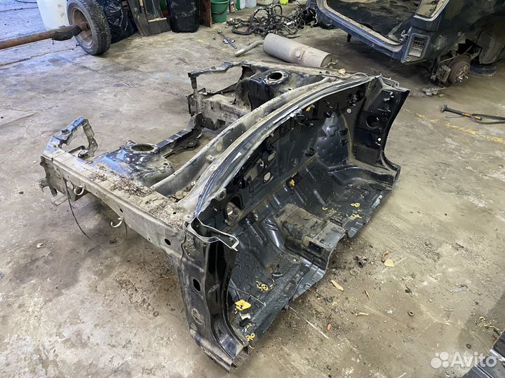 Лонжероны телевизор Хендай Соната 5 EF